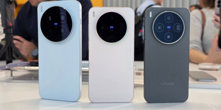 Vivo X300 与 X300 Pro 登场：搭载天玑9500芯片、200MP镜头、OriginOS 6 系统