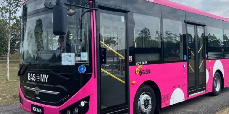 BAS.MY无限乘车月卡 从50令吉降至30令吉