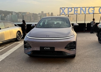 现在购买XPeng G6送一年JomCharge无限次充电