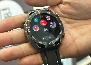 你的Proton车即将能够通过华为智能手表操控