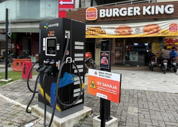 JomCharge携手DBKL在Sri Hartamas启用第三个电动车充电站