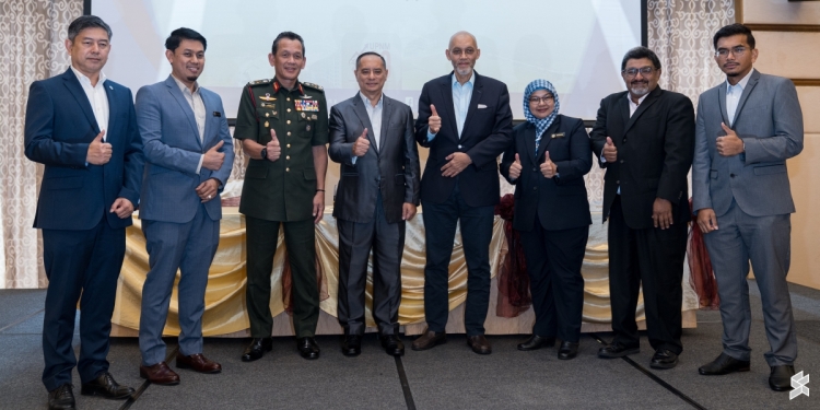 国防大学将部署太阳能系统 料每年可省130万令吉电费支出