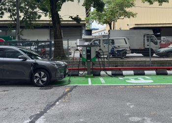 Charge+在甲洞Anzen商业园部署直流快充桩