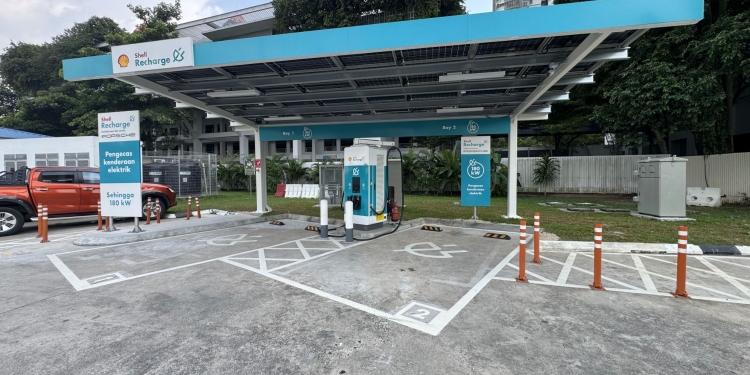 Shell Recharge在Duta收费站往北方向Shell油站启用180kW直流充电桩