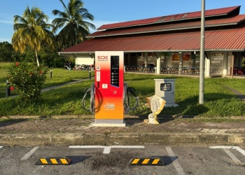 SEDC Energy联手JomCharge在砂州木中部署直流充电桩，充电费全马最贵