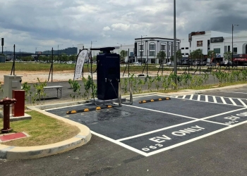 ChargEV在Utopia East的Eco Grandeur部署60kW直流充电桩