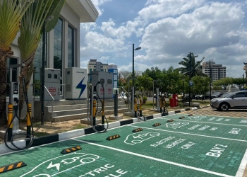 玻州最大电动车充电站！TNB Electron在加央TNB大厦部署240kW直流充电桩