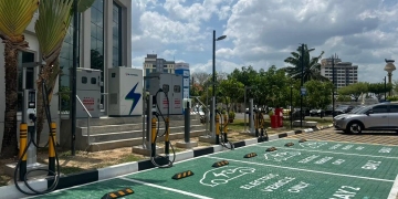 玻州最大电动车充电站！TNB Electron在加央TNB大厦部署240kW直流充电桩