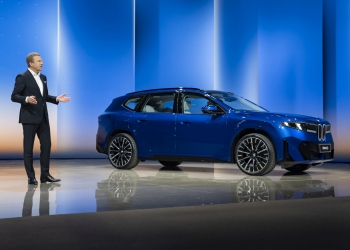 BMW iX3 LWB亮相北京车展！中国专属加长108毫米，续航超900公里