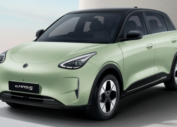Proton e.MAS 5新增Jade Green车身配色 售价仍是5.7万令吉起