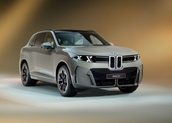 第五代BMW X5集齐五种动力：纯电版BMW iX5搭载141kWh大电池，续航可达845公里