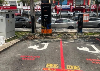 JomCharge与DBKL启用甲洞路100kW直流充电站 本周末充电享半价优惠