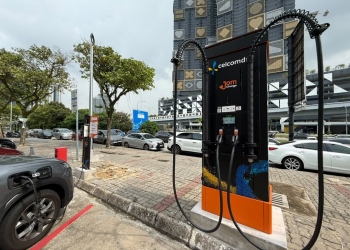 JomCharge携手DBKL在Cheras Q House启用电动车充电桩