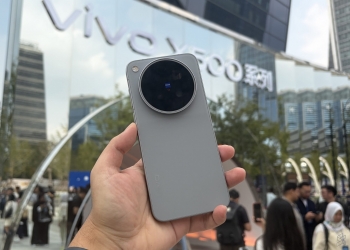 Vivo X500系列发布：搭载200MP蔡司长焦镜头及2nm天玑9600 Pro