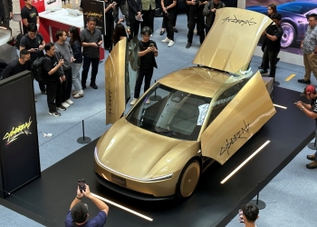 Tesla Cybercab来马来西亚了！10月29日起四个地点巡回展出